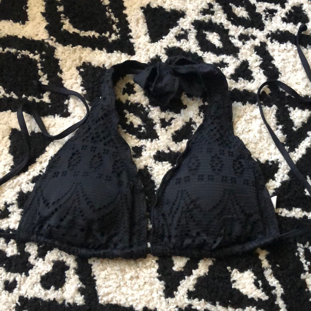Bikini halter top